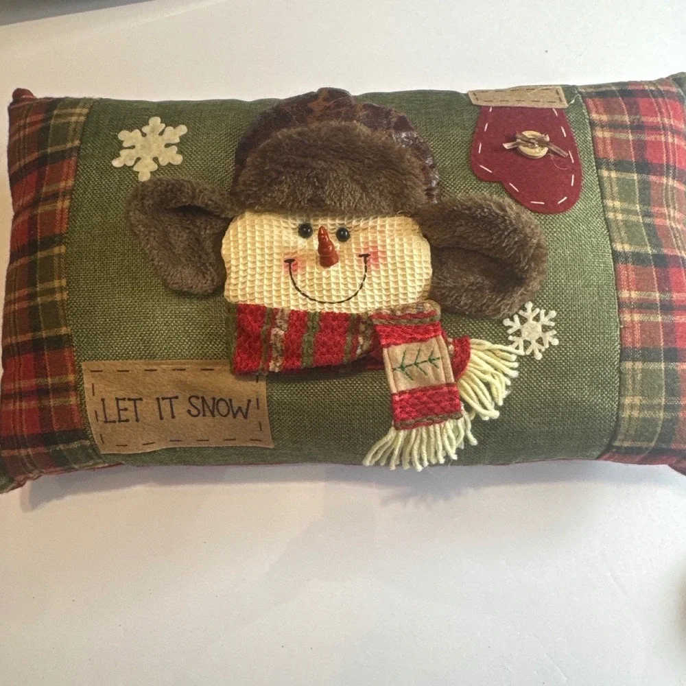 Hobby Lobby Snowman Decorative Pillow OS Green Red‎ Excellent Plaid Let It Snow